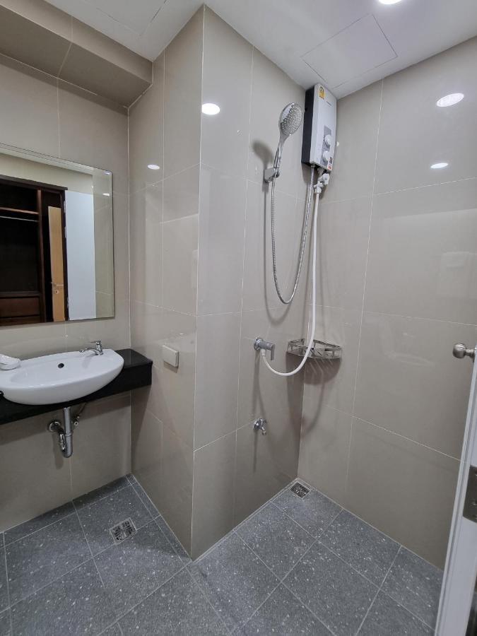 Tiara Place Bangkok Eksteriør bilde